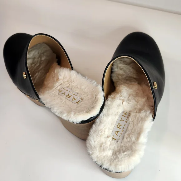 Crocs Plush Lined Clogs - Expresso/Walnut - Size 7 - Picture 5 of 10